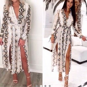 Topshop Snakeskin collared Shirtdress